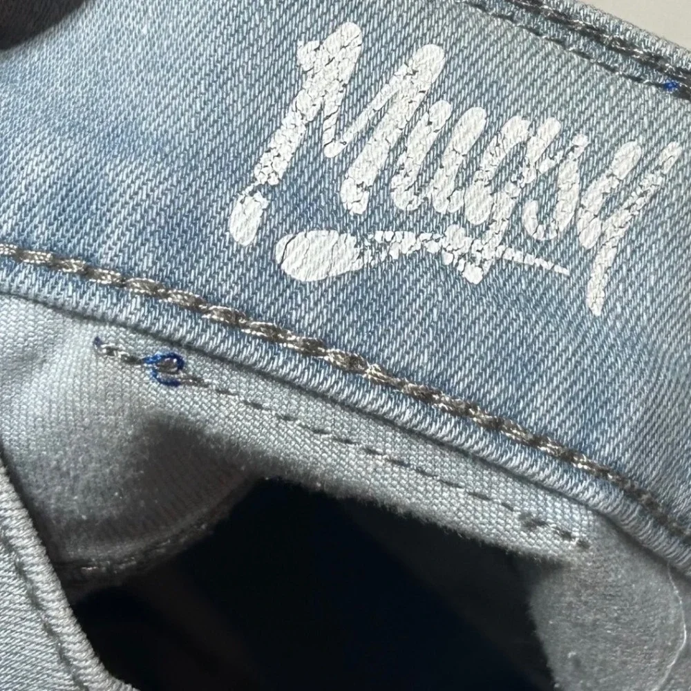 Mugsy Jeans Grands Light Wash Slim Fit Stretch Denim FLX4NSL 33x32 Mens Blue